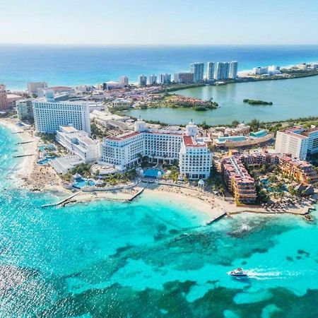 Depas Flamboyan Centro De Cancun D3 Екстериор снимка